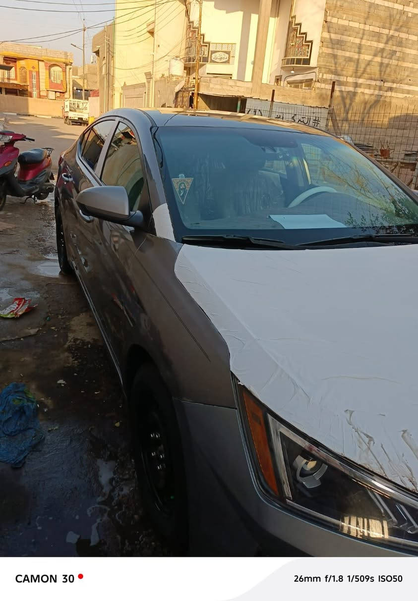 سلام عليكم
الانتره مديل 2020 مكفوله كير مكينه شواصي بس بنيد مبدل وبارد بل باب والجنطه رقم بغداد معوقين راعيه بل بصره جاهزه السياره سعر 125 بيه مجال ملاحضه العطر الامامي بي كسر ***********¹
