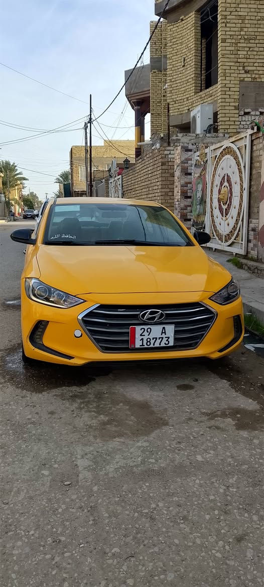 السلام عليكم النترا 2018 وارد امريكي حادثهة جاملغ وباب والباقي ليبل واحد سيارة مكينه قبل فتره مشدودة  منضومة تبريد حدادية كلهة جديدة سيارة بسمي سنويتهة لل 2030 مصفره هيئة وغرامات السعر 128 وهذا رقمي *********** مكاني كوت انوار الصدر
