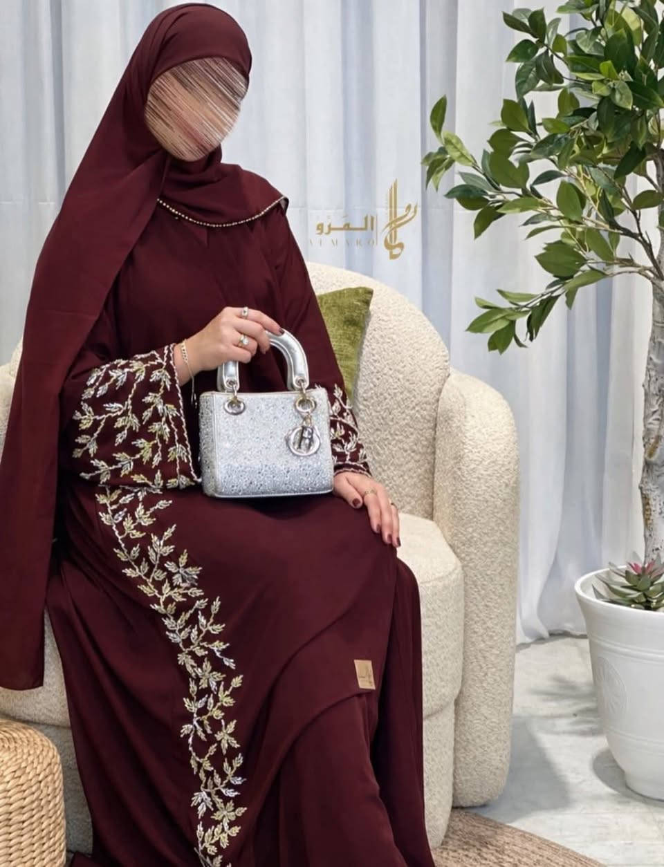 اخر حجوزات العيد 🙊🤍
متاح كل المقاسات ومتاح مقاسات خاصه ل ١٥٠ ك 🤍
للطلب والحجز من هنا Lely Store ��


**إذا كنت صاحب هذا الإعلان وتريد حذفه لأي سبب، رجاءا أرسل رسالة إلى الدعم الفني**