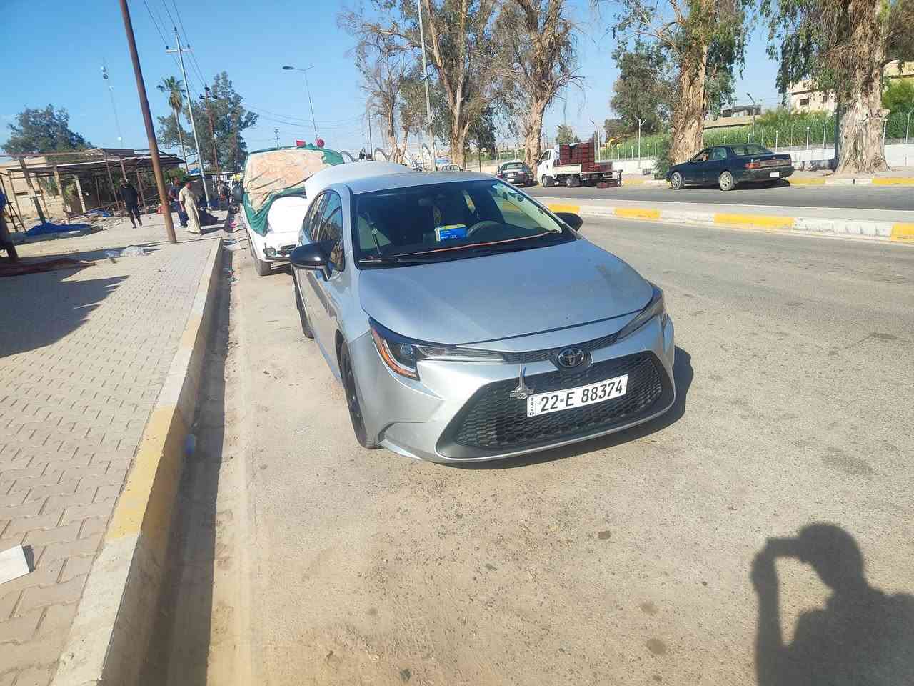 السلام عليكم كورله امريكي 2021 مواصفات Le الضرر الچاملق الخلفي  وبونيد سرقه من السيارة  بدون دوخل  السيارة كله بلادي السعر 160$ الاستفسار ع ***********
