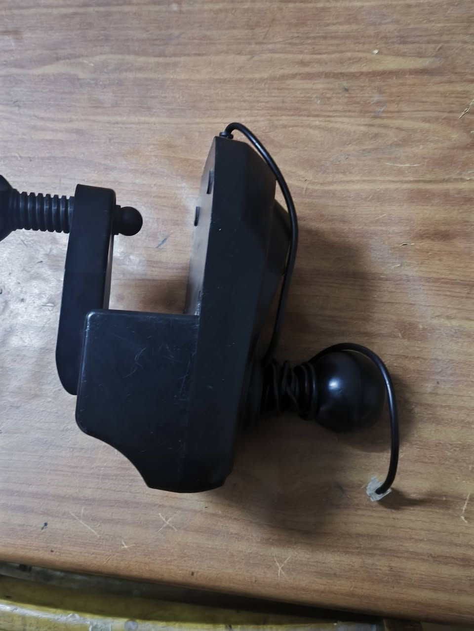 السلام عليكم دركسون من شركة flash fire نوعية جيدة دوران 900 درجة وتكدر تخلي 270 درجة يجي ويا كير 6 سرعات من شركة pxn وياه دواسات ثلاثية مقاومتهه حلوة كاكل هو والقواعد مالتة السعر 70 الف وبي مجال بسيط متوفر توصيل لجميع المحافضات للأستفسار اكثر ***********
