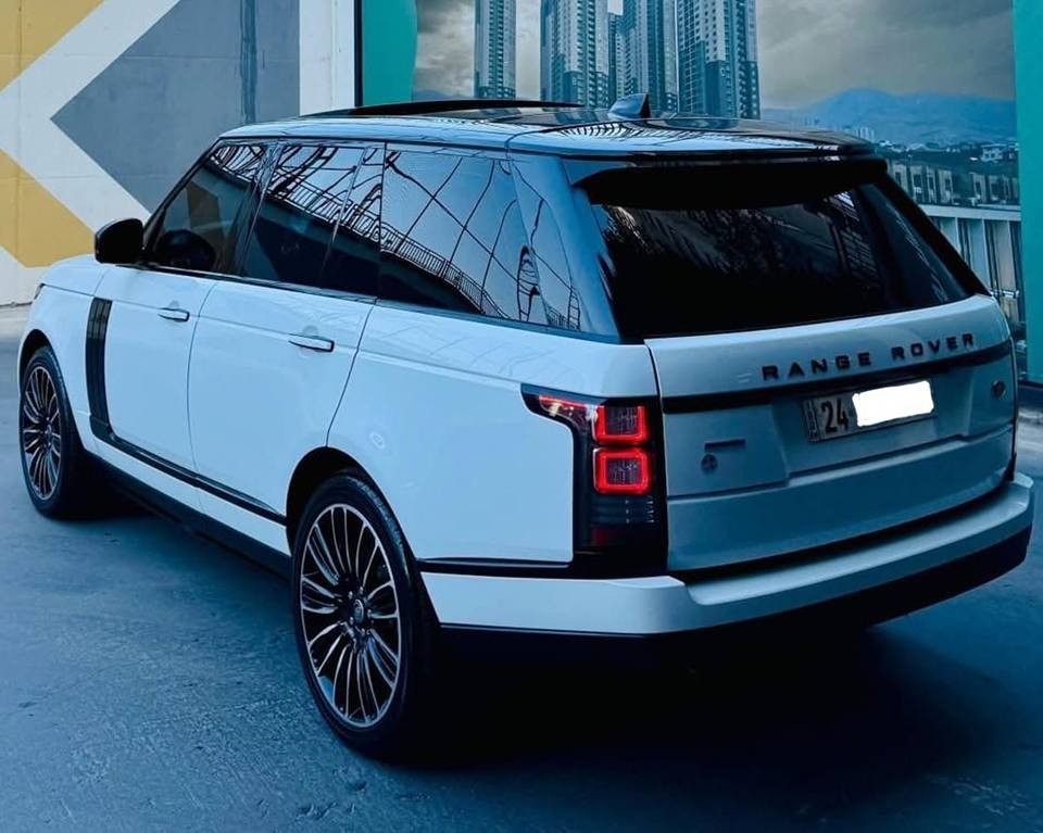 ڕانج ڕۆڤەر ڤۆگ 2017
ئۆتۆ بایۆگرافی VIP
پانۆڕاما ، بەسمە 
کامێرا ٣٦٠ ، ڕادار ٣٦٠
دۆسە کارەبا ، سنووق کارەبا
شاشە DVD ، درگا جەگ
سەقف شامۆ و ئەلکەنتارا ،
سەلاجەی پێش و دواوە ،
 ئاوێنە ڕادار و شەفت ،
دەبڵ ئەکسل ، حساس پێش و دواوە ، داتاشۆ ، گێچ ئەلیکترۆنی
سوکان هیتەر ، کوشن جلدی سوور ،
هەر ٤ کوشن سارد و گەرم و مەساج ،
تێبینی : 
سفری شەریکەی سەردارە
کلین تایتڵە دەعامی بۆ دەعامی بەشەرت
بلاک ئیدشنە بیلادی و
٨ پستۆن سوپەرجارج 
گێڕ و مەکینە و کارەبایات و تەحویل و غەرامە بە شەرت .
نرخ : ٣٨٥ و مجال
ناونیشان : سلێمانی 
بۆ زانیاری زیاتر پەیوەندی بکەن بە :
ژ.م : ***********
واتس ئەپ : *********** السليمانية, العراق
