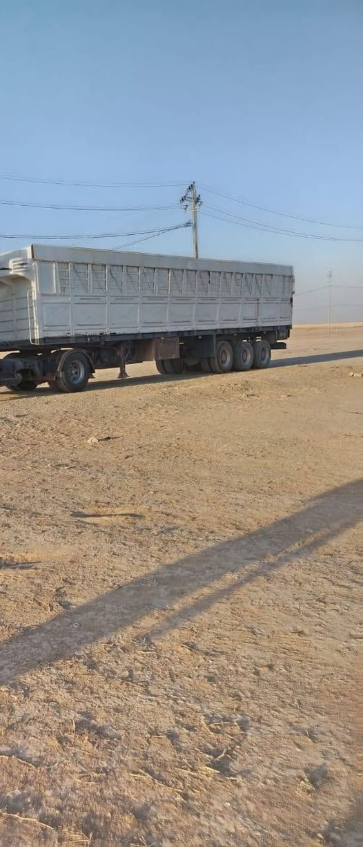 السلام وعليكم بودي تريله طول 13.60 دناجير برينه مابو خياس ارتفاع 2 متر جديد سعر 75 ورقه
***********.       ***********
السلام وعليكم بودي تريله طول 13.60 دناجير برينه مابو خياس ارتفاع 2 متر جديد سعر 75 ورقه
