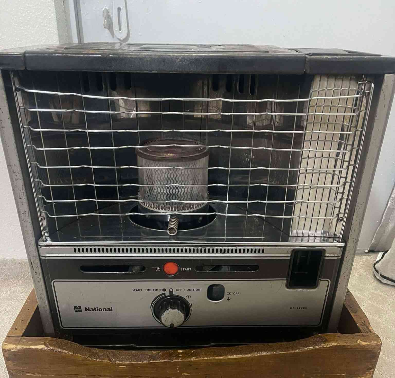 صوبات نفطيه كلش نضيفات ام الكلن كلهن ياباني  الكبار ب 70 
والصغار ب50 
الشراي يجي خاص او يتصل ***********
