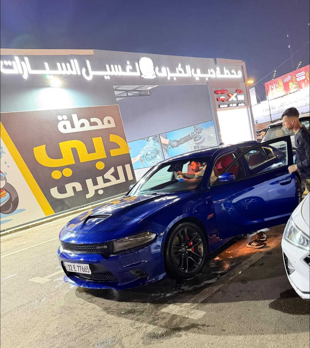 السلام عليكم Dodge Charger 💙 2021 (SCAT PACK 🐝)
السيارة فول نظافة فول مواصفات عدى الفتحة 

ماشية 20 

حادث قطعه وحدة كما موضح في الصور 

مايحتاج احجيلكم بعد السيارة كدامكم نظيفة وباسمي السيارة 

السعرة 258💸
التواصل ويه هذا الرقم (‭٠٧٧١ ٩١١ ٣٠٧٧‬)

