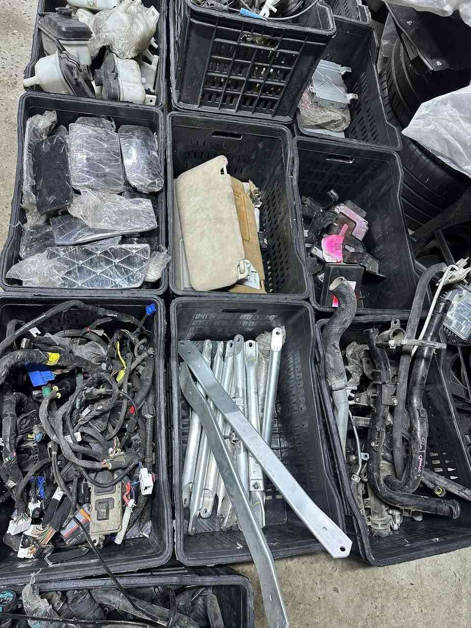 يعلن مجمع بوسان ستيشن  لقطع غيار سيارات جينيسس الوارد الأمريكي والكوري 🚘

عن وصول كافة قطع الغيار الأصلية لمختلف موديلات جينيسس، وبأفضل الأسعار وجودة مضمونة.

✔️ محركات وكيرات✔️ شمعات وأصطبات✔️ أبواب وصدامات✔️ أجزاء الهيكل والداخلية✔️ قطع ميكانيك وكهرباء✔️ قطع أصلية وارد أمريكي وكوري

📍 العنوان: بغداد – البياع – شارع الرابع

📞 للاستفسار والطلب:***********

مجمع بوسان ستيشن ثقة وجودة في عالم قطع غيار السيارات
