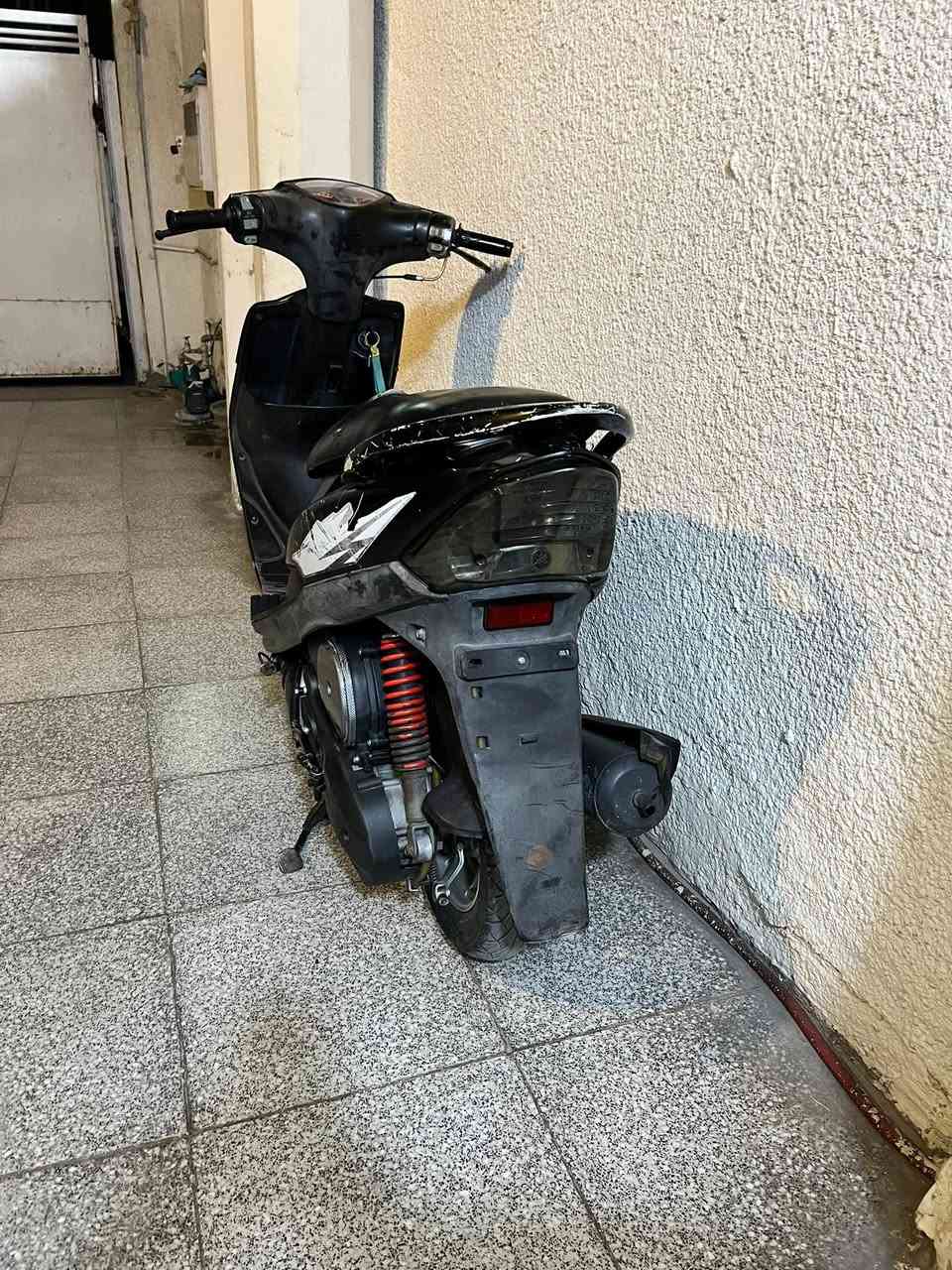 ماكس 120 مكينه بلاديه كفرات بلاديه اصليه ويل كب نجمه لايت زنون دراجه كله جديد  مصروف عليه هواي شلعه معدل سلف هندر كله تمام سعره 550 مكاني الغدير ***********
