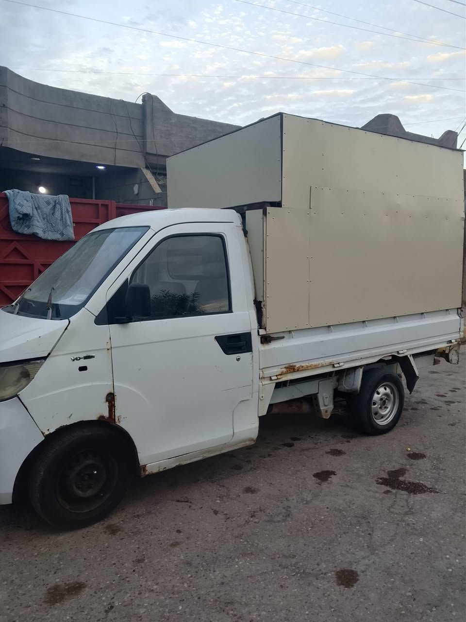 سلام عليكم عيوني
سياره شيري حمل للبيع 
موديل 2011 رقم كربلاء 
محرك سفن كي ياباني كير اوتماتيك 
سياره نضافتهه وسط 
سياره شغاله تمشي بس محركهه بي رخاوه 
اذا تريد تبدله سعره 400 الف 
عليهه غرامه 200 الف 
سنويه ساقطه 2020 عندي وكاله خاصه صاحبهه بكربلاء 
سياره سعرهه 30 وبي مجال تفيد أهل شركات الموزعين
أهل البسطيات   مكاني لانبار قضاء الكرمه ورجاء الي 
مايعرف بأسعار التحوير لايكسر بحلال العالم سياره 
يردالهه شويه ترتيب فقط 
 ***********
