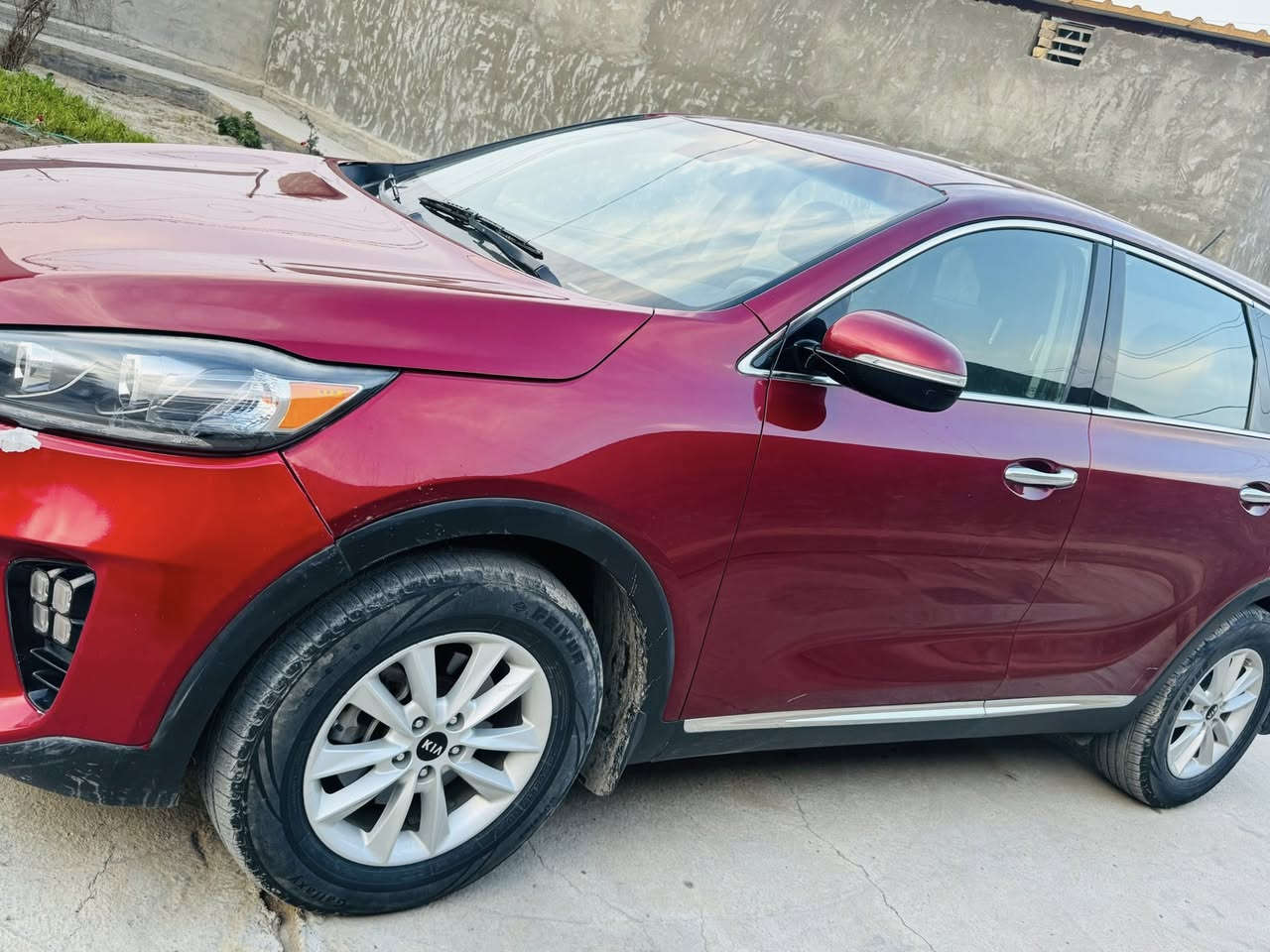 السلام عليكم سورنتو 2020 أمريكي 6 حادث باب وجاملغ خلفي عكس السايق للبيع أو المراوس بسياره احدث السعر 210 مكان بابل ***********
