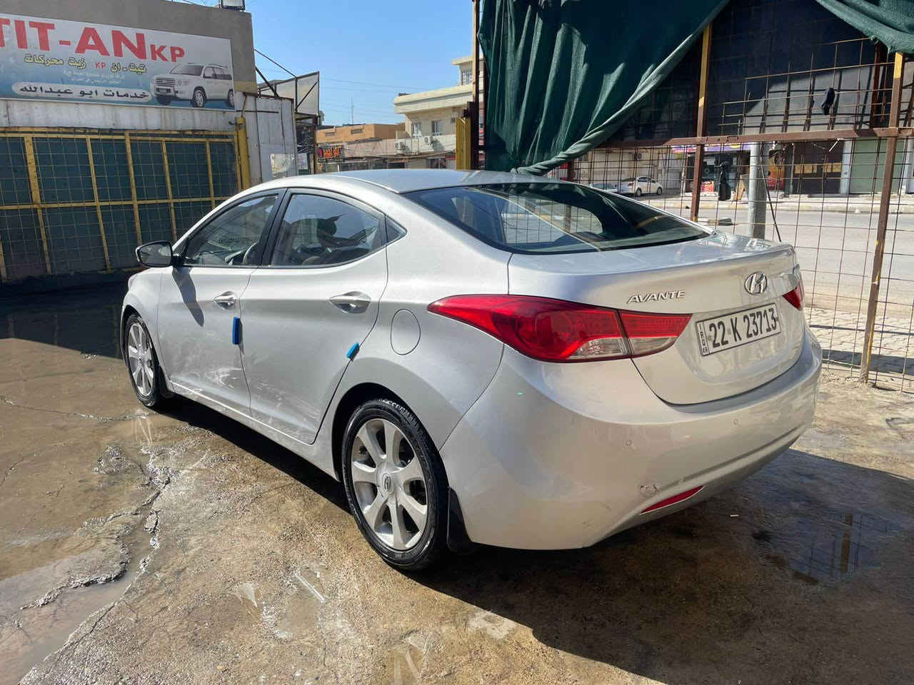 افانتي موديل ١١ محرك gdi 16 بارد باب السايق فقط سيارة جاهزه من كل نواحي بطاقه بنزين موجود 
سعر ١٠٠$ وبيه مجال قليل مكاني كركوك مامتواجد على فيس اتصل 

*********** كركوك, العراق
