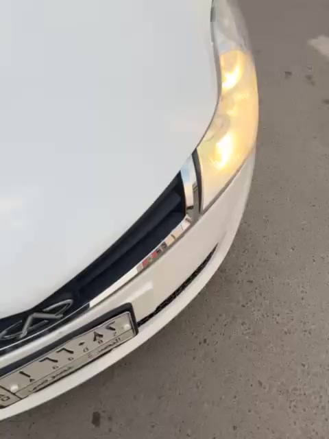 السلام عليكم شيري افلاوين 2013سياره توه معمره سيره جديده او حلوه مكينه اوكي. كورله جدد السياره توه صاعده هزه يعيني كبل تحول بسم الشراي 39وبيه مجال قليل ***********مامتواجد عنت خابرني اوتدلل
