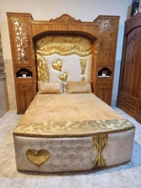 غرفه للبيع • موصل رجم حديد