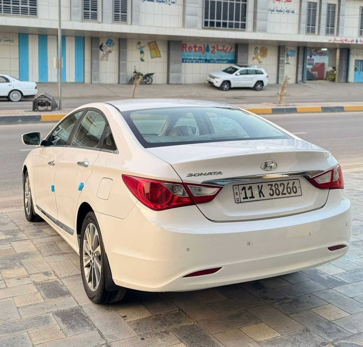 هونداي سوناتا موديل 2015 ( خليجي )
جديدة جدا لوك السيارة بالعافية على الي ياخذها 
محرك 2400 دوش المرغوب
ماشيه 182 الف حقيقي 
رقم بغداد هزه وسنويه جديده 
تحويل مباشر 
سيارة مكفولة كفاله عامة 
عدا بارد قليل بالبنيد السونار موضح 
صور السونار مرفقه بلمنشور 

ال💎ــسعـر 🟥 :: رقم (1) تلـقـائـي 📮

رقم صاحب ســـيـارة :: ***********
