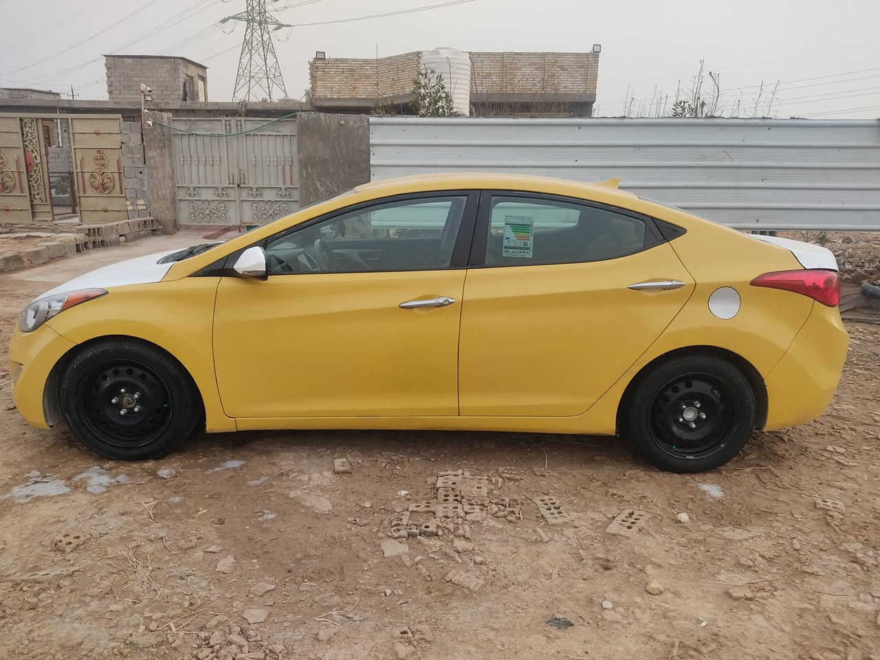 النترا موديل 12وارد أمريكي حادثة بسيط جاملغ الخلفي بدون اي دواخل السياره ليبل واحد كير مكينه جدد كير عادي 6نمر صدر خلفي امامي جديد تخم تاير كهربائيات كله بلاديه تبريد ثلج مكينه 1800دوش شاصي لغد حوض كله مكفول 80وبيه مجال بسيط العنوان بغداد النهروان اتصال فقط ***********
