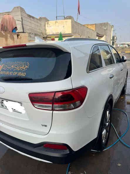 #سلام_عليكم 
سورنتو موديل 2017
خليجي فول مواصفات 
بانورما بيها شخط موضح 
بلصوره سياره 1على 1باسمي 
ماشيه 120 ألف مكفوله
كفاله عامه السعر 235
بيها مجال للشراي مكان 
واسط قضاء العزيزيه 

***********
