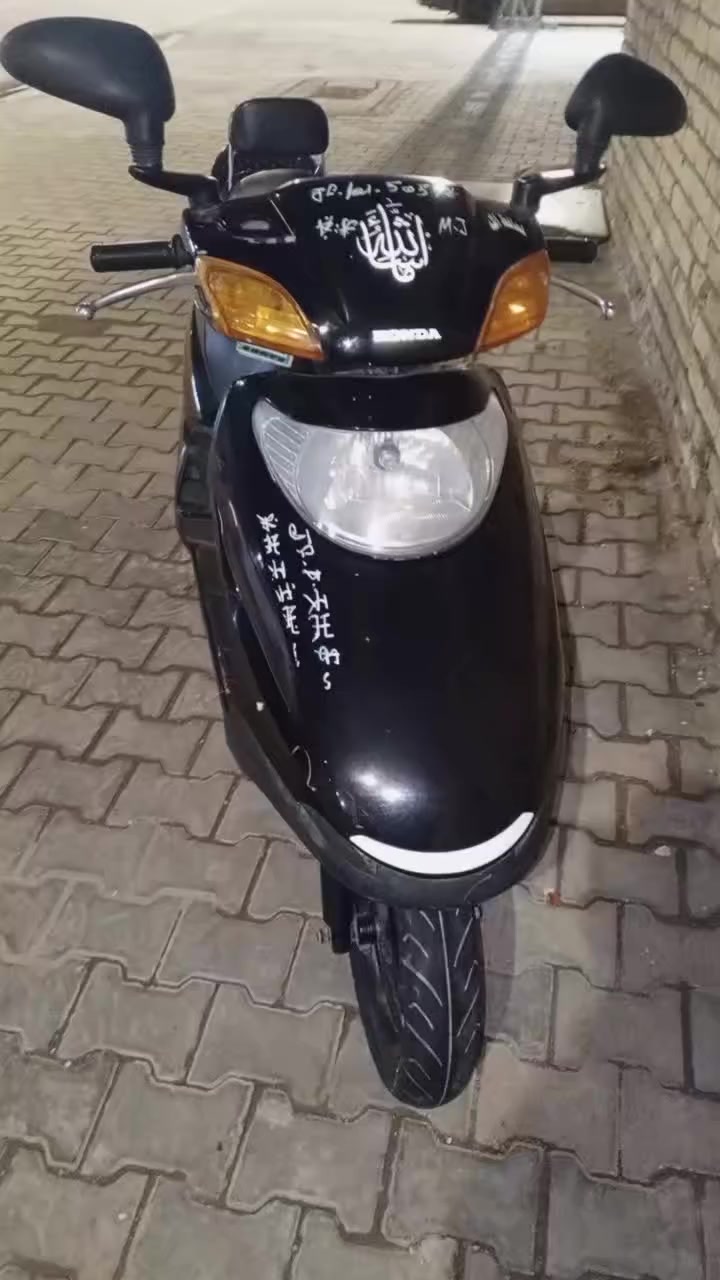 سلام عليكم 
سبيسي يباني ونضيفه وناعمه سعره 700وبيه مجال بسيط
‏‪
***********
