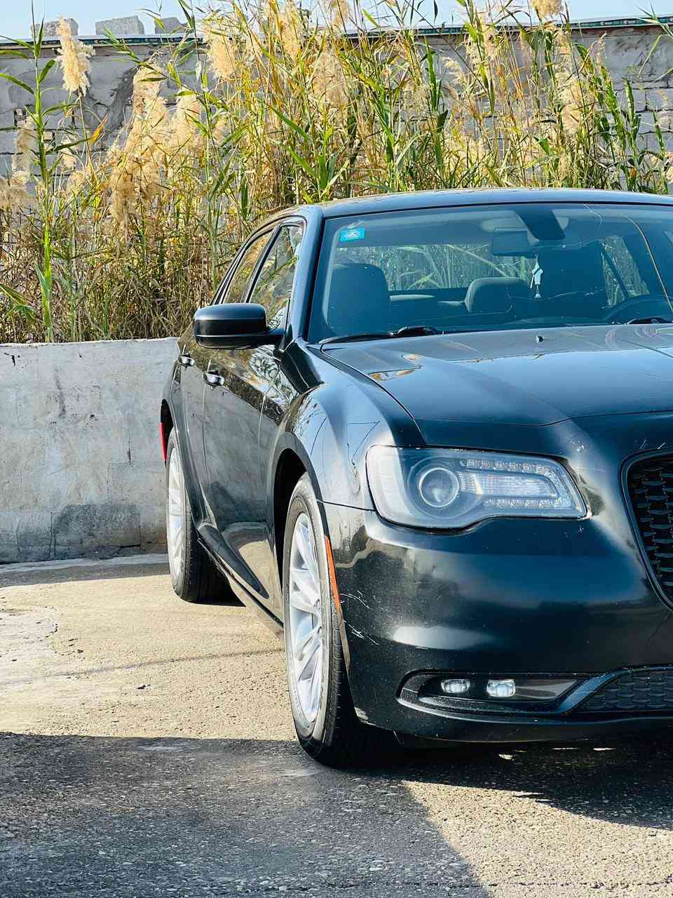 السلام عليكم
البيع اوبامه 300 كفاله تقرير لون اسود مديل 2022 اصل ماشيه 74الف  رقم بغداد خصوصي
الهاتف ***********
