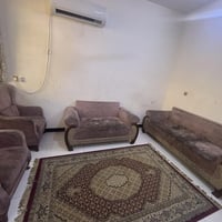 قنفات 7 مقاعد للبيع بحالة جيدة يحتاج غسل فقط السعر 250 وبي مجال العنوا...