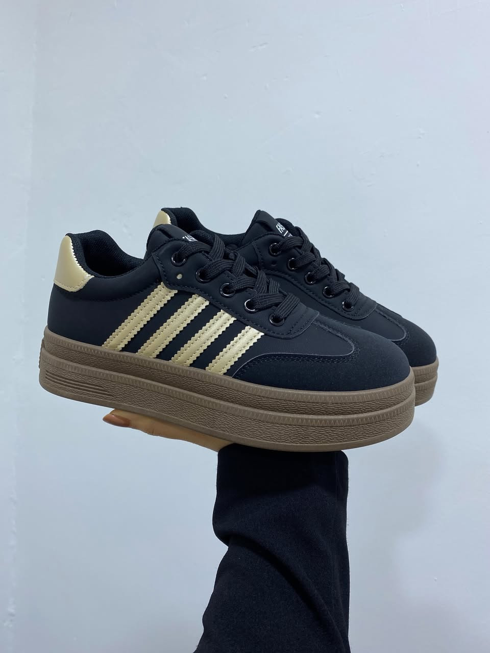 Eid arrivals…
متوفر عند مركز إليزا2للأحذية الطبية و الرياضية
القياسات: من 37 إلى 41⁩
📍العنوان: كربلاء المقدسة شارع السناتر الدامرجي مول 
🚚 توجد خدمة توصيل لجميع المحافظات⁩


**إذا كنت صاحب هذا الإعلان وتريد حذفه لأي سبب، رجاءا أرسل رسالة إلى الدعم الفني**