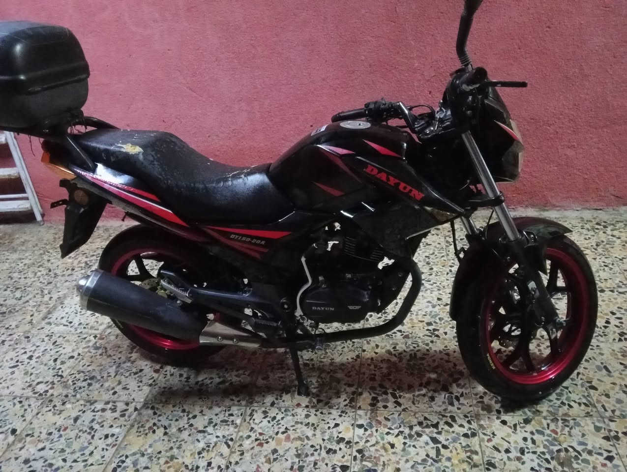 السلام عليكم دراجه للبيع سعر 1,250 مكان بغداد موديل هندي***********
