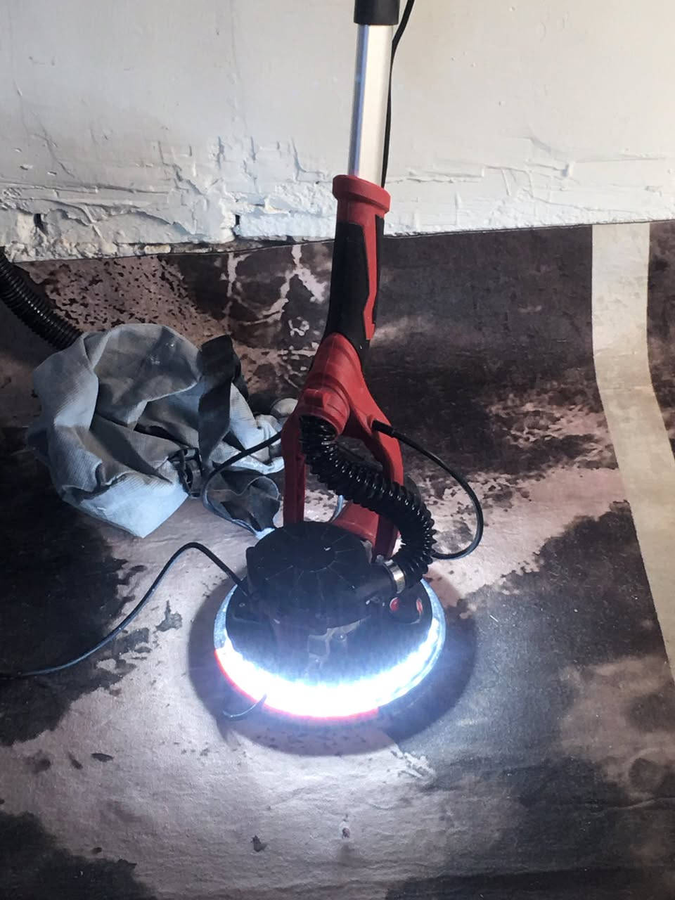 مكينة سنفرة للبيع بعدهة جديدة استخدام قليل  اخذتهة ب 125 من ارقى النوعيات مكاني مدينة الصدر السعر 85 بيهة مجال بسيط تواصل ماسنجر او واتس اتصل ***********
