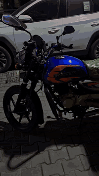 يا الله، السلام عليكم  بوكسر ٢٢ شكل وطالعة بال  ٢٣  سعر٢١٠٠وبيها مجال ...