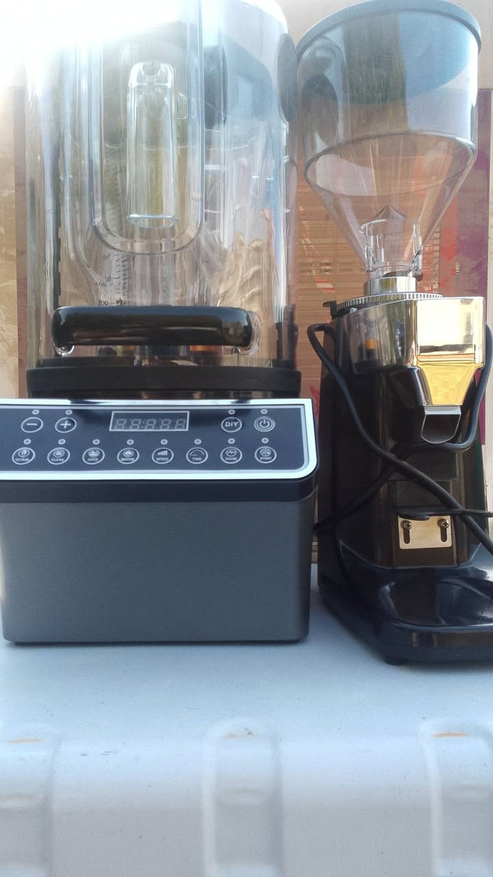 اسلام عليكم للبيع بعدهن كسر كورتون ايطالي تواصل على رقم ***********
