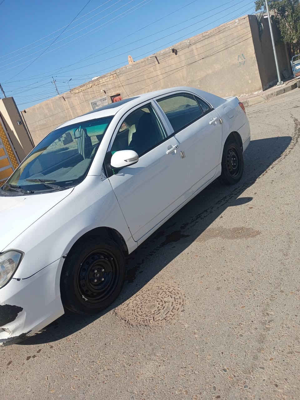 سلام عليكم سياره بي وأيدي للبيع2013 رقم ميسان مصبوغه عام جماليه مكان سياره العماره قضاء علي الغربي
سعر 43 وبيه مجال 
نتصل ودلل ***********
