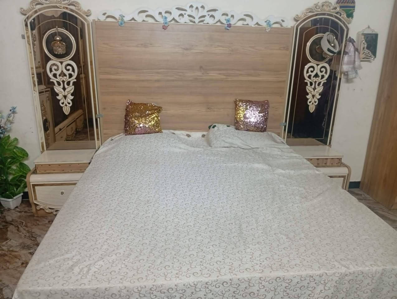 غرفه تركي نضيفه مستخدمه قليل
السعر مليون بيها مجال 
العنوان الفلوجه


**إذا كنت صاحب هذا الإعلان وتريد حذفه لأي سبب، رجاءا أرسل رسالة إلى الدعم الفني**