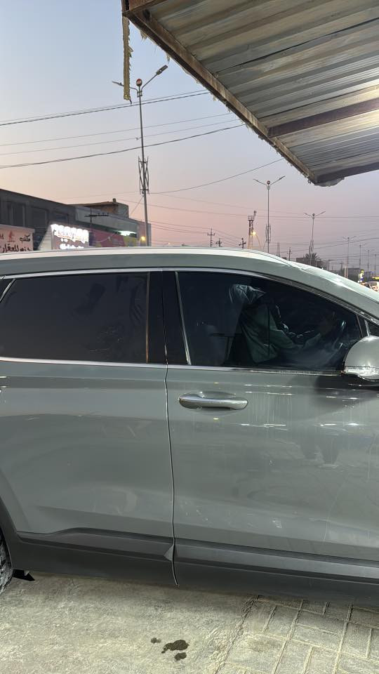 السلام عليكم للبيع سنتافي 2023 حادث جاملغ جدا بسيط بدون دواخل .مواصفات هاترك صور الحادث مرفقه (رقم اربيل وتضليل بلسنويه) السعر 235 وبي مجال بسيط 
عنوان السياره فلوجه 
***********
