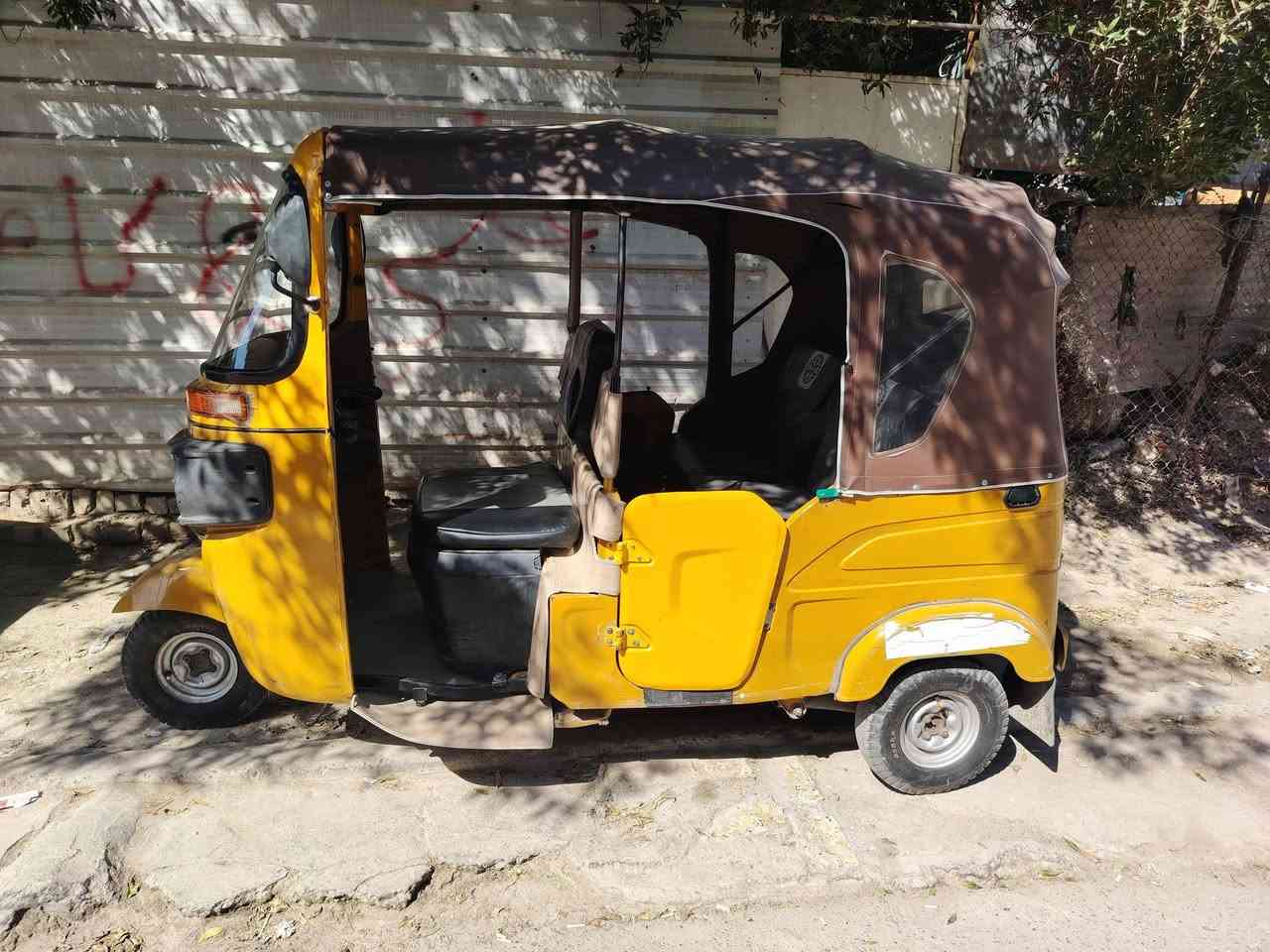 السلام عليكم تك تك 2021 محرك لاتبخير ولاتنقيص كشر نضيف محرك ناعم المكان بغداد الجديدة السعر ٧ رقم بغداد رقم الهاتف ***********
