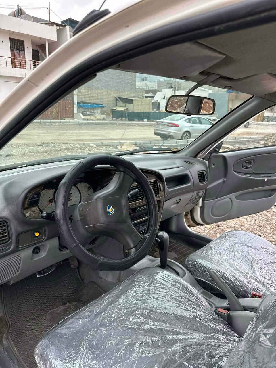 پرؤتؤن ٢٠٠٤ 
كير و مةكينةو كارةباى بةشةرت
 تةبريد سارد و كةرم بةشةرت 
تةقةو رةقةى بةشةرت 
توند و تؤلة 
هةموو گيانى بةشةرت 
ئارم پلاستك سليمانى بةشةرتى خرامة
٣ پةلة بؤياغى هةية سةقف و عيزامى بةشةرت 
كير مةكينة بة شةرتى ١٠ فيتةر
سةيارةكة هى مالانة هى مةعرةز نية 
٣٩ كةلا كةميك مةعامةلةى برايانة
*********** ڤايبةر
*********** وةتس ئاپيشى لةسةرة
كؤرينةوة ناكةم بةس فرؤشتن زةروورى پارةين رانية, السليمانية
