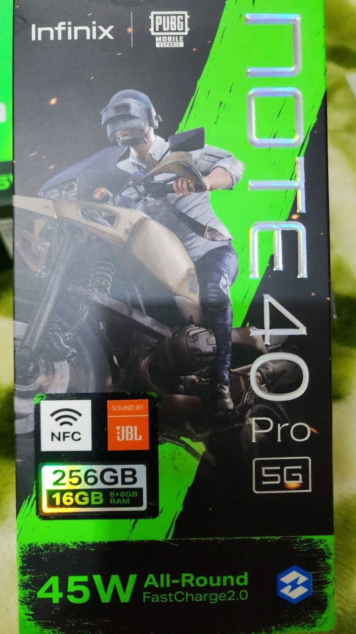 انفينيكس نوت 40 برو 5G
مستخدم اخو الجديد نضافة فوول 
السعر 235 الف مع كامل ملحقات 
تواصل ***********
***********
