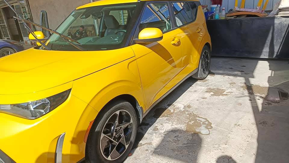 صول 23 فول رقم دولي بغداد بأسمي
بصمة
فتحة
داخل لونين
تشغيل عن بعد 
كشن كهربائي تدفئه
منضومة غاز 
ويل 19
ماشية 77
صور الحادث موجودة مع المنشور
165
رقمي ***********
