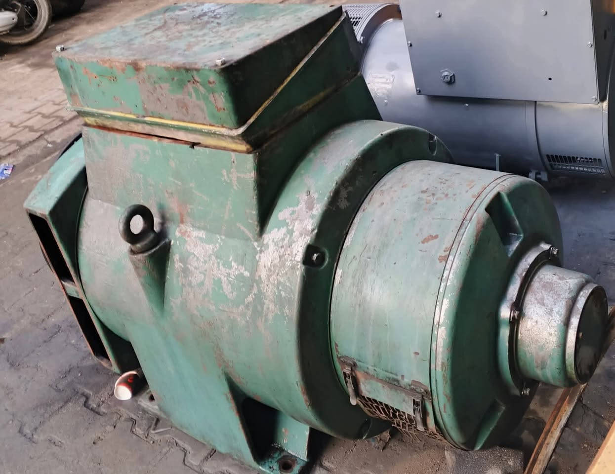 راس توليد للبيع انكليزي اصلي استانفورد450كي في ابلادي دبل بوربرن السعر 28ورقة الاتصال على الرقم ***********
