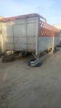 ,07866688622السلام عليكم بدي هينو للبيع براد سته وربع شراي اتصل