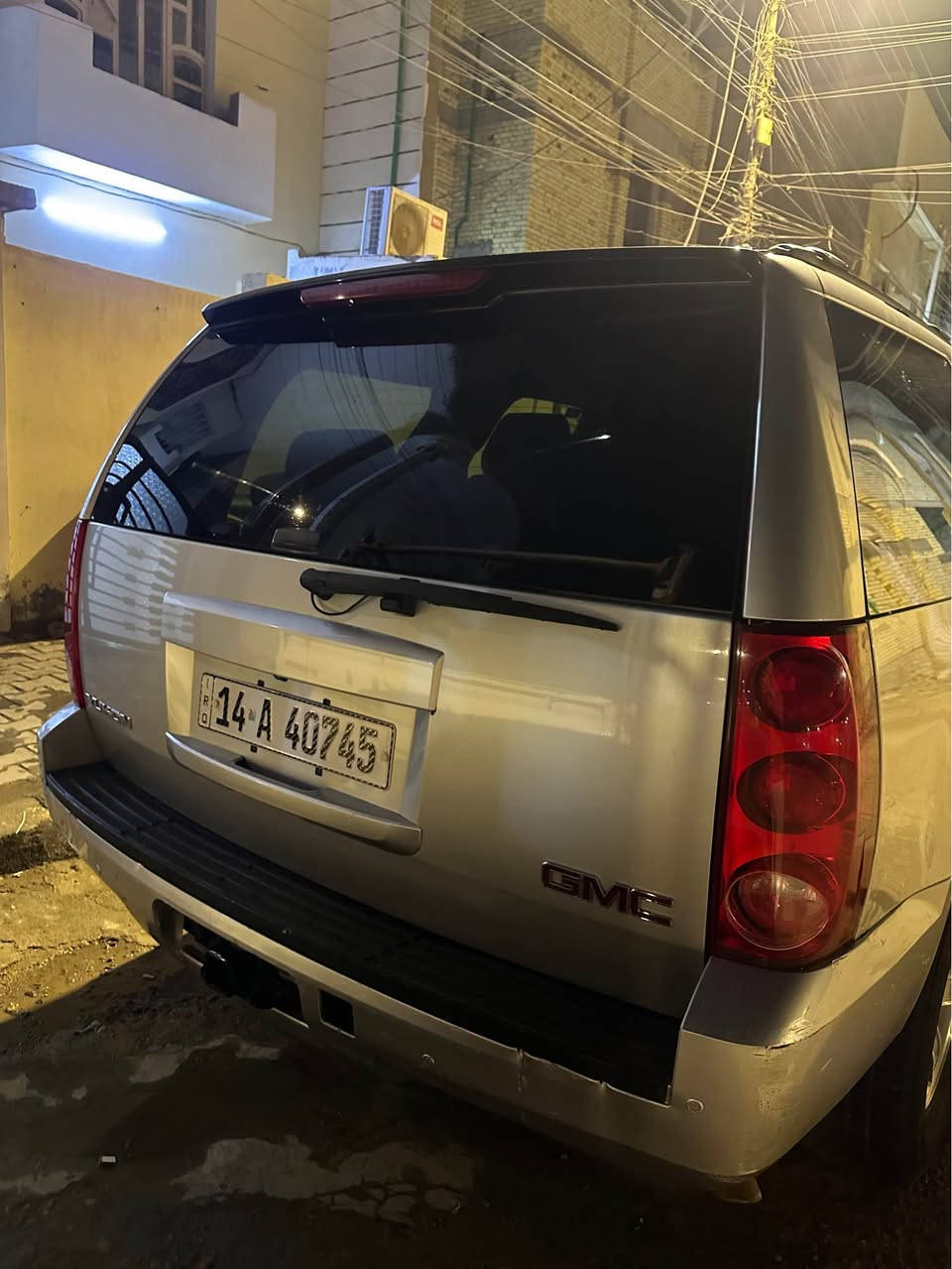 GMC 2011 رقم بصره سياره باسمي تحويل ثاني يوم مبدل بيها جاملغ ايمن كدام  نفس اللون والبنيد مبدل لون ابيض مغلف  نفس اللون محرك 8 البصره المعقل السعر 190 ا *********** Singapore
