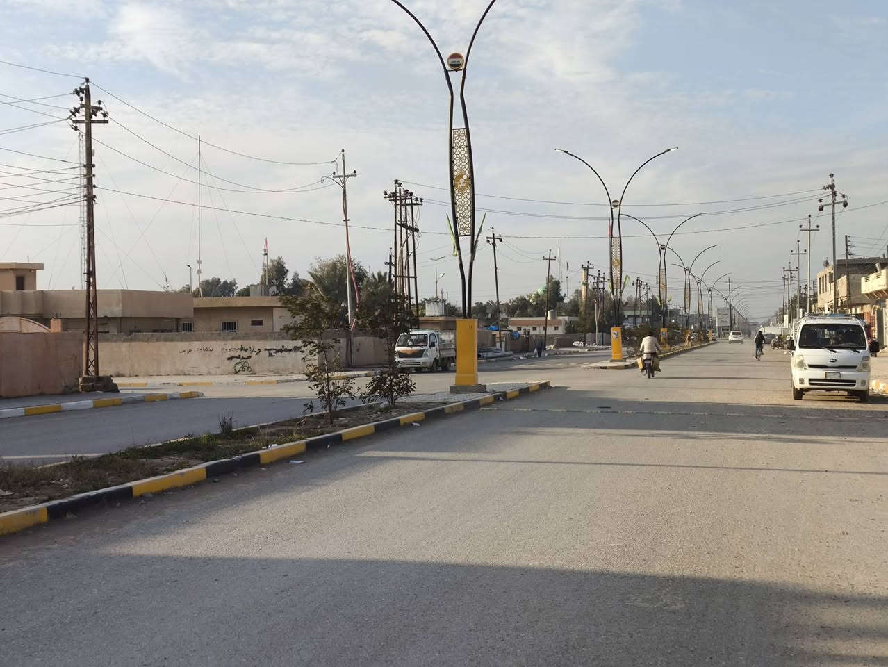 اعلان رقم (797)
بيت طابو طابقين للبيع 
مساحة/400م ركن 
العنوان/حي عسكري خلف مدرسة صدا العراق 
----------------------
للاستفسار اكثر مراجعة مكتب محمد الواقع في فلكة راس فرع جامع الامام علي او اتصال بالارقام التالي 
***********
***********
نستقبل كافة عروضاتكم سكنية وتجارية في كافة المناطق طوز و كركوك...
