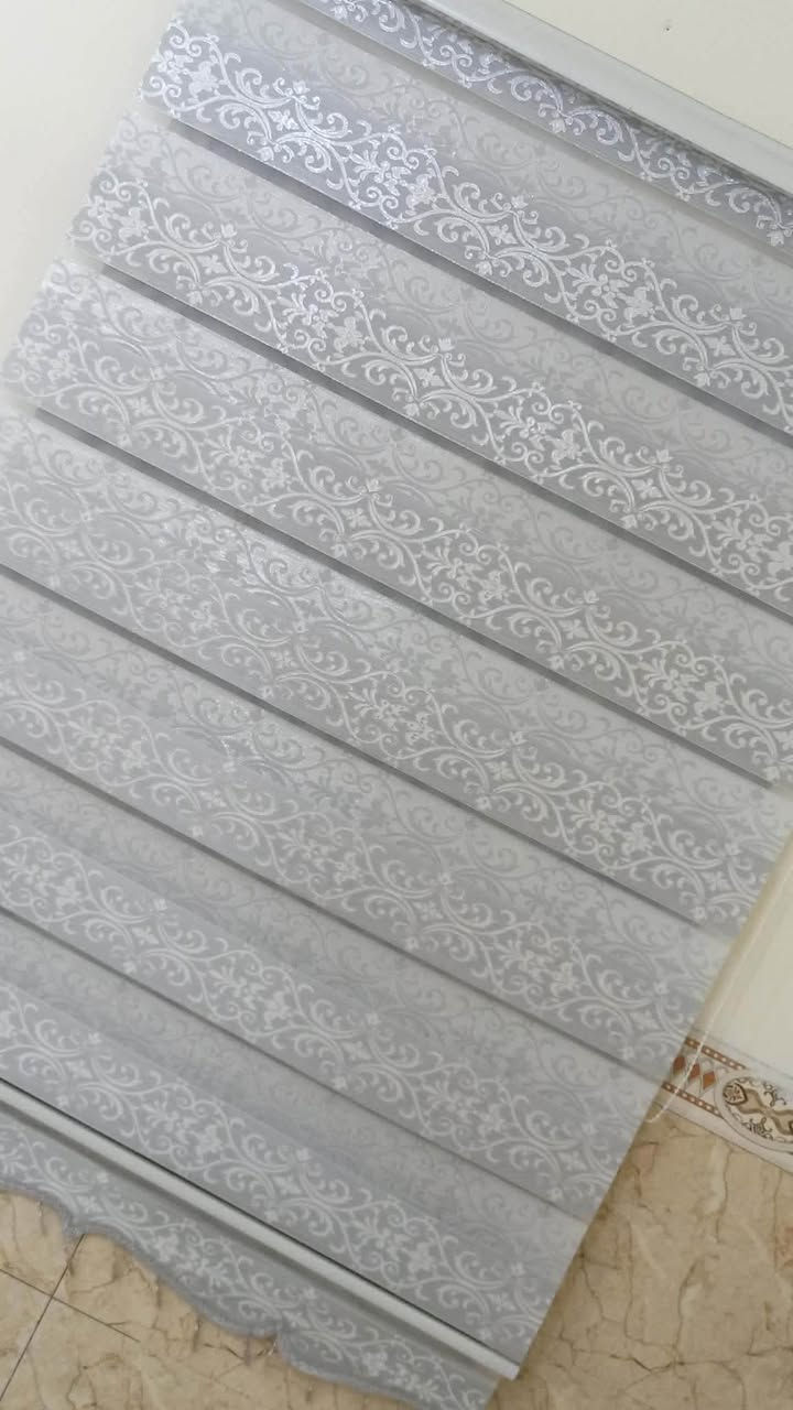 السلام عليكم غراض للبيع مستعملات ونضيفات
براد نضيف شرط ع الفحص سعره 190 وبيها مجال
مجمدة نضيفة شرط ع الفحص سعره 450 وبيها مجال
غساله كورال 38 كيلو جديده سعرها 250 وبيها مجال
الميوزة الواحد ب65 الف نضيفات وبيهن مجال
برده سحب وجهين نضيفه سعرها 50 وبيها مجال 
مكانهن ديوانية مجمع ال هرموش
***********
