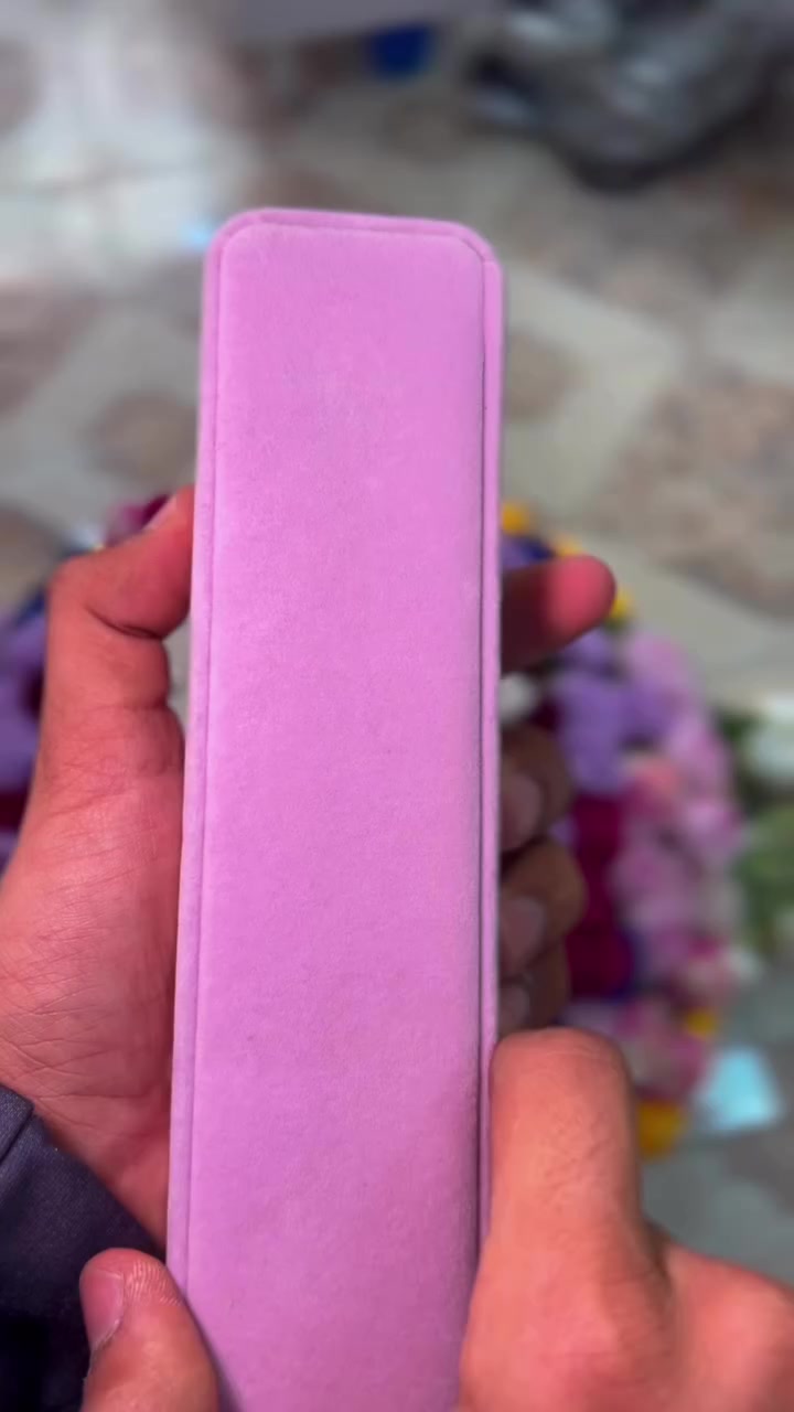 وسط البحر الهايج ✝️.   #قلادة #صليب  #picturechallenge #reelschallengereelschallenge #photographychallenge #reelsvideoシ #reelsviralシfb


**إذا كنت صاحب هذا الإعلان وتريد حذفه لأي سبب، رجاءا أرسل رسالة إلى الدعم الفني**