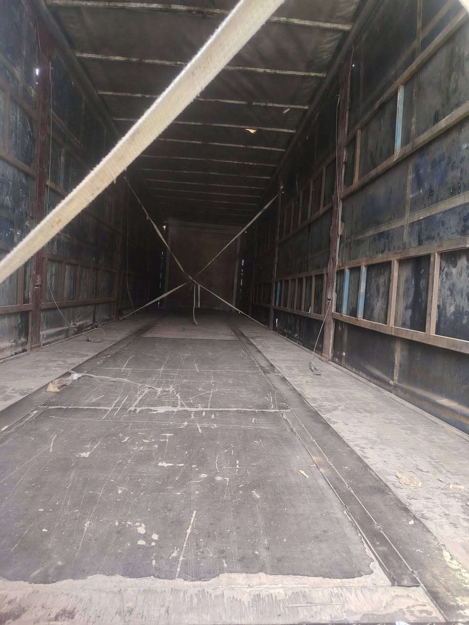 سلام عليكم عربانه للبيع ارتفاع 75 دسك بريك تايرات نص عمر نضاف بدون منفيس سعر ، 55 وبيه مجال ***********
