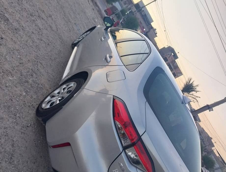 بسم الله الرحمن الرحيم يا الله السلام عليكم للبيع فقط تويوتا كورلا هايبرد وارد أمريكي موديل 2024 محرك 1800 المرغوب كلين بدون حادث السعر 168 مرقمه بغداد باسمي للاستفسار ***********
