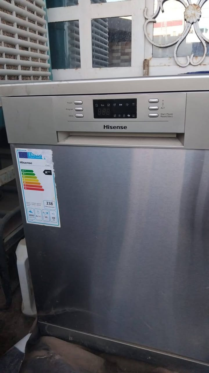 غسالة صحون ومبردات ثنين للبيع المبردات الوحدة على ٧٥ نظيفات فول نظافة والغسالة ٣٥٠ وبيها مجال


**إذا كنت صاحب هذا الإعلان وتريد حذفه لأي سبب، رجاءا أرسل رسالة إلى الدعم الفني**