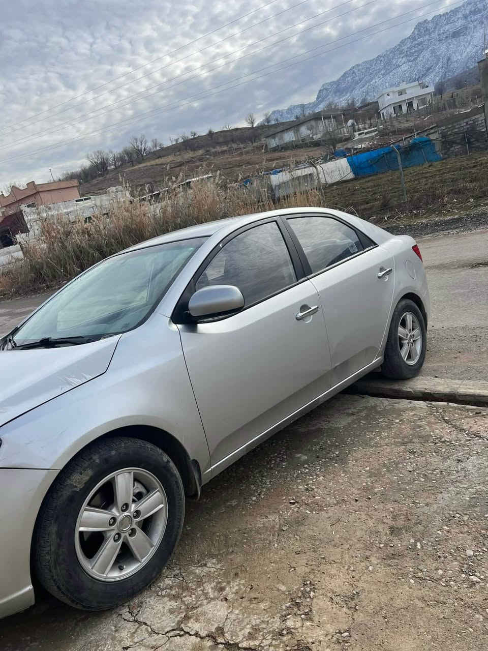 كيا سيراتو ٢٠١١ 
بونيد صبغ بدون دواخل
سنوي جديد
كير محرك تحويل بشرط
٩٠$

واتساب 
***********
کیا سیراتو ٢٠١١
بەس بۆنیتی بۆیاغە
سەنەوی نوێ
گیر و مەکینە و تحویل بەشەرت

٩٠$
واتساب
*********** أربيل, العراق
