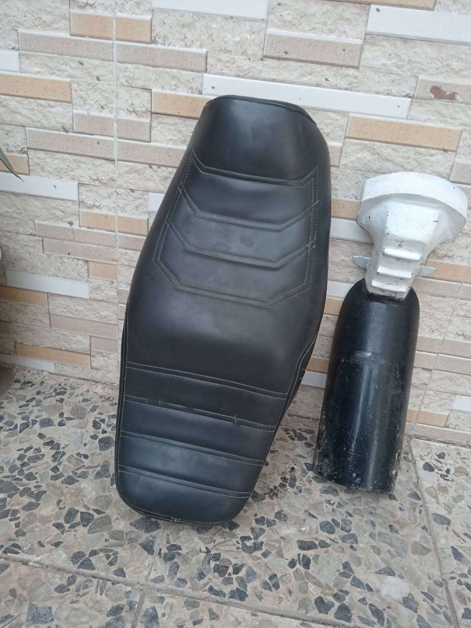 سلام عليكم كشن باكستاني وراسطه لبيع السعر 35 وبيهن مجال *********** الرقم. المكان كربلاء طريق النجف
