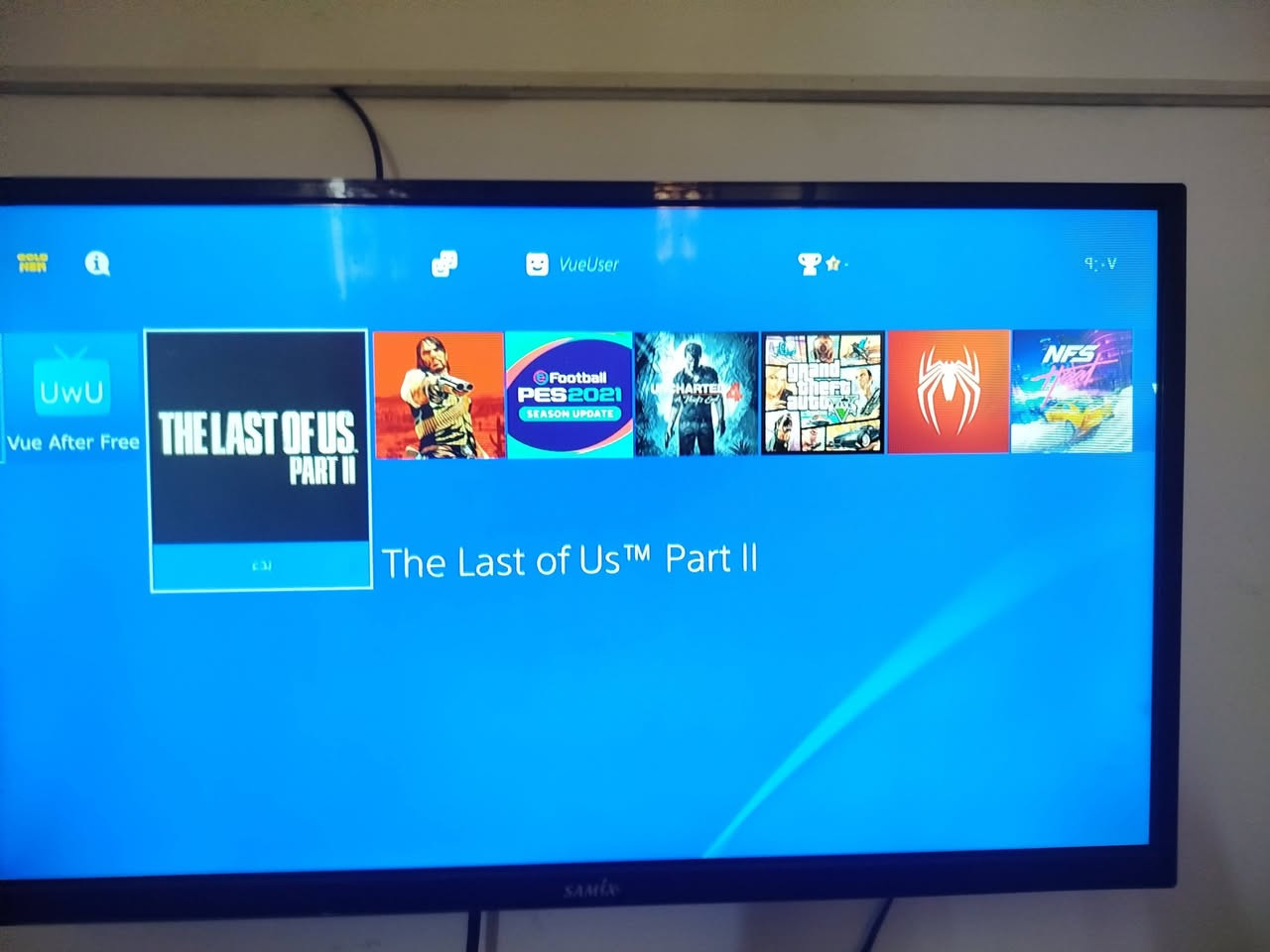 بلي ستيشن 4 مهكر نضام 13:00باندل نسخه خاصه ياباني مهكر عن طريق القطعه البلي نضيف ما مفتوح الهارد 500 يجي وياه كيبلات كامله و جوستك وحده


**إذا كنت صاحب هذا الإعلان وتريد حذفه لأي سبب، رجاءا أرسل رسالة إلى الدعم الفني**