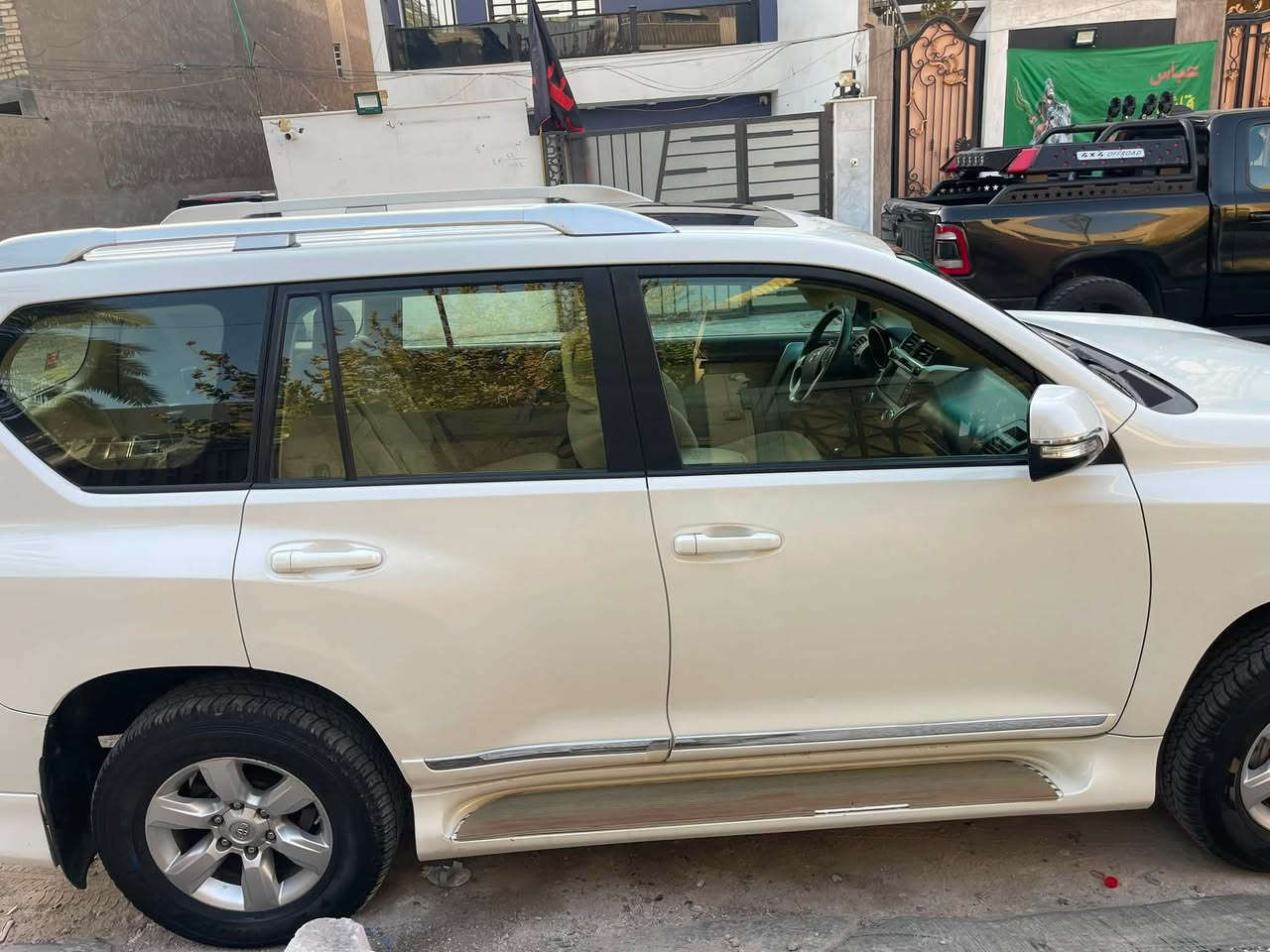 برادو خليجي ساز كامل مواصفات مكفول كفالة عامة 2017 TXL  رقم اربيل سعر 33000$ مع المجال البسيط 
الاتصال ***********
