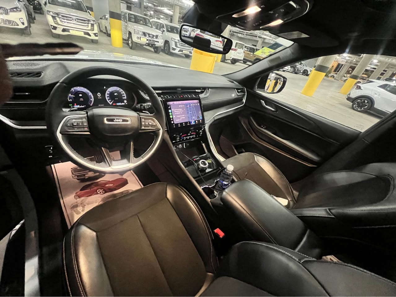 جيب موديل 2024 خليجي وكاله 
هارلم
ماشية 20 km
مكفوله من كل شي وضع شركة
GRAND CHEROKE
جيب گراند شيروكي  
محرك ستة سلندر بانزين
خمسة راكب
مقاعد جلد وكنتارة
فئة بلاك توب 
تدفئة ستيرن
تدفئة مقاعد
ثلاث وضعيات قيادة
تحكمات ستيرن
شاشة دجيتل
رادار امامي مع مانع تصادم
حساسات خلفي
رادارات جانبية نقطة عمياء
فتحة سقف
گير ماوس
تشغل عن بعد 
دفع رباعي ثنائي اوتوماتيك 
مكان سيارة حي جامعة او بوابة العراق (السعر 385$)وبيه مجال بسيط بيع فقط
*********** بغداد, العراق
