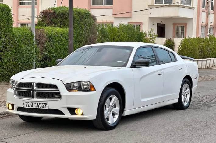 السلام عليكم جارجر رقم اربيل للبيع موديل 2013 السيارة بيها صبغ احزام السيارة كير ومحرك واكسن شرط عربانه خلفي جديد تخم تاير جديد السيارة خير من الله السعر 125وبيها مجال للطيبين  شرط الوكالة والتحويل *********** بيها واتساب
