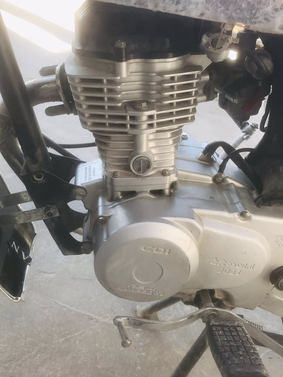 دراجة نامة برو لبيع موديل 21نضيفة  مكينة مامفتوحة اوراق بيها سعر 425بيها مجال رقم ***********
